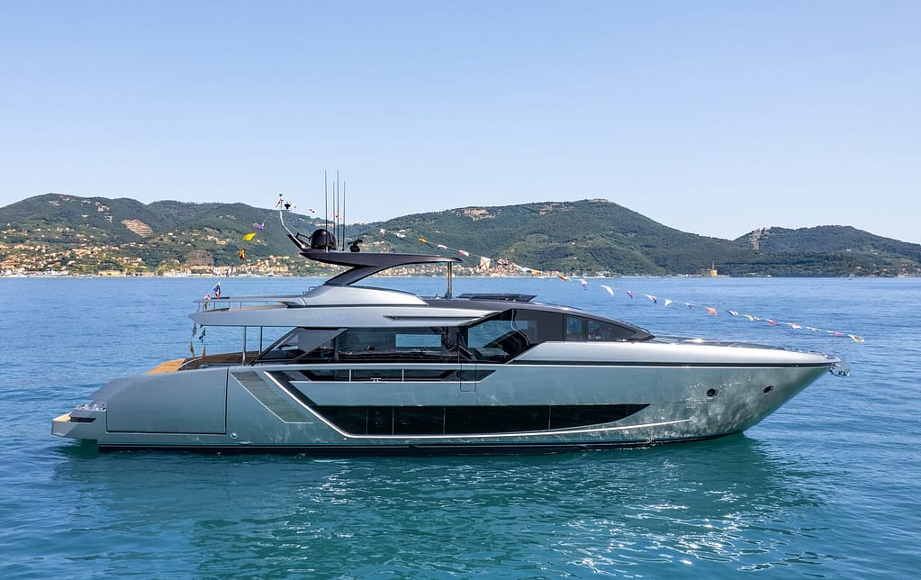 il nuovo Riva 82 Diva