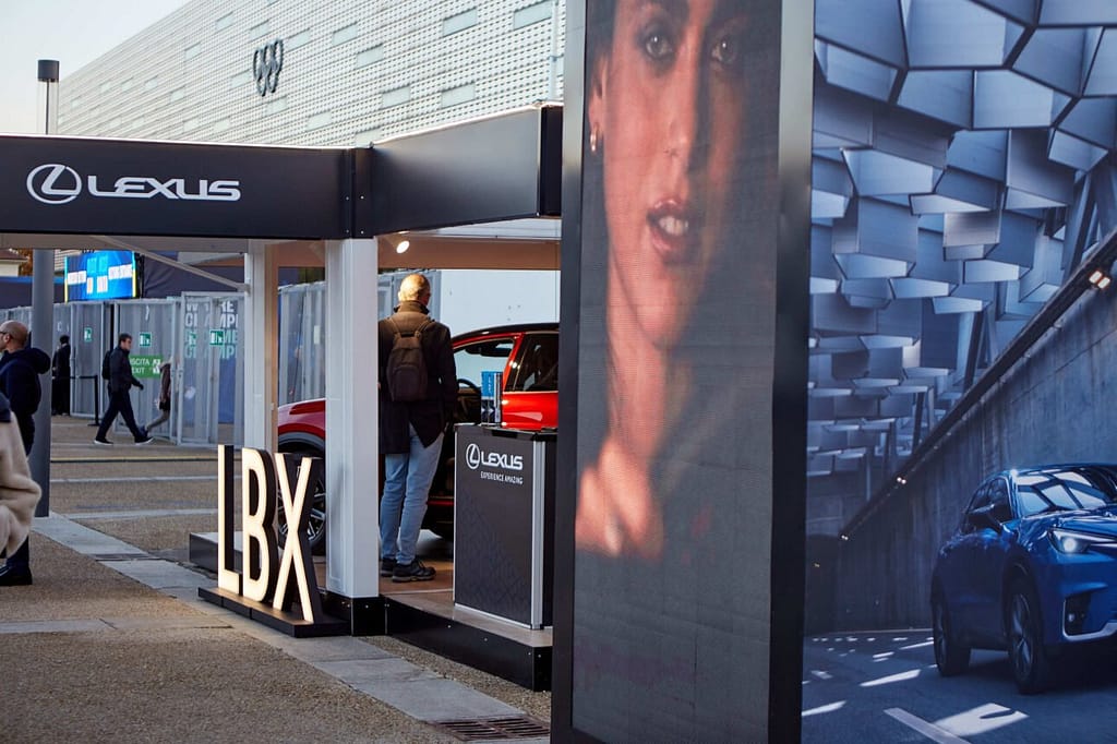 Lexus è Official Automotive Partner delle Nitto ATP Finals, stand by Event's Way