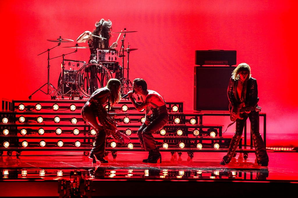 i Måneskin durante la loro esibizione agli Eurovision Songfestival 2021