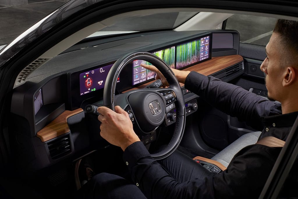 nuova Honda E, auto elettrica, interni