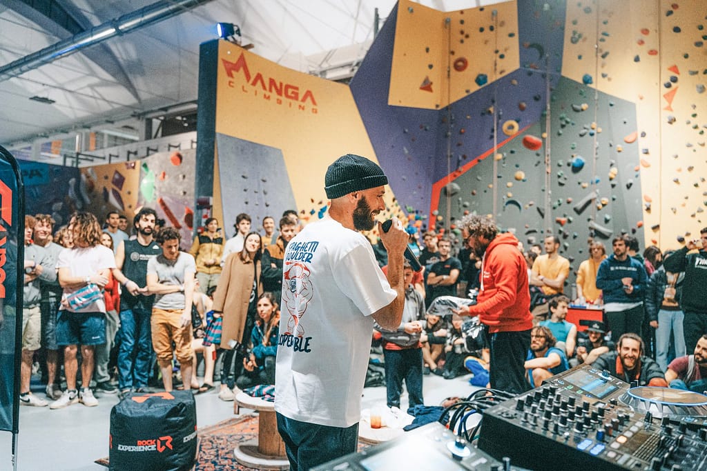 veduta del Manga Climbng durante il Contest Spaghetti Boulder