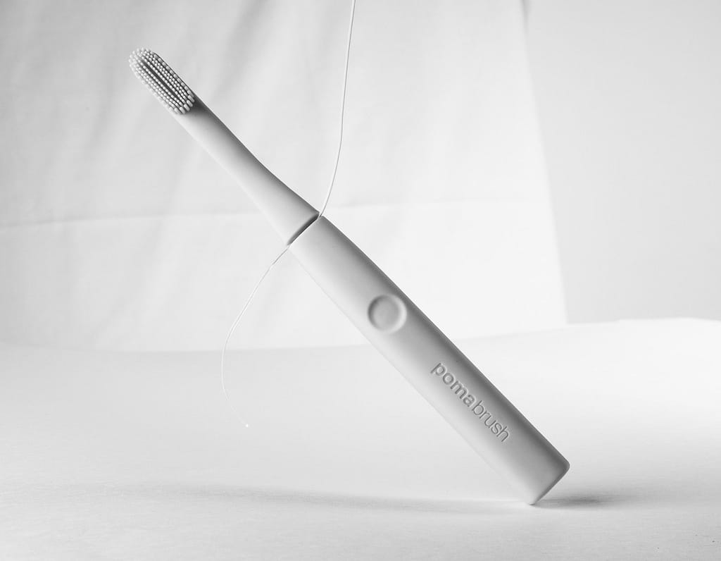 Pomabrush in versione white