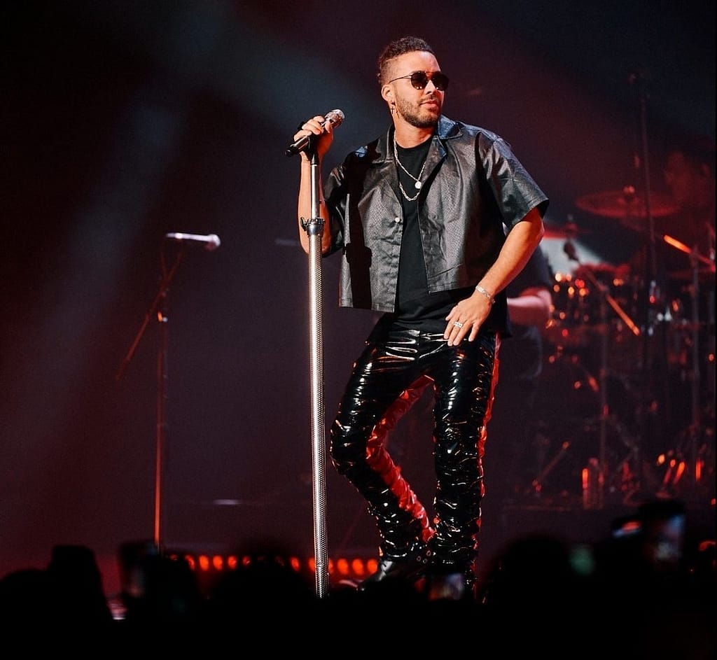 TMMT clothing e Prince Royce