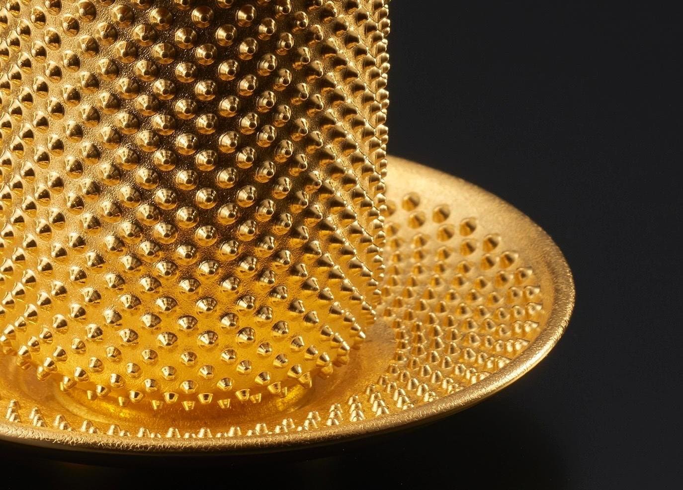 dettaglio di Bicchiere in oro con coperchio Yunomi _ SGC