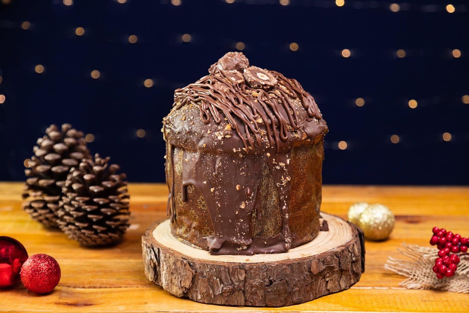 traditional panettone cake