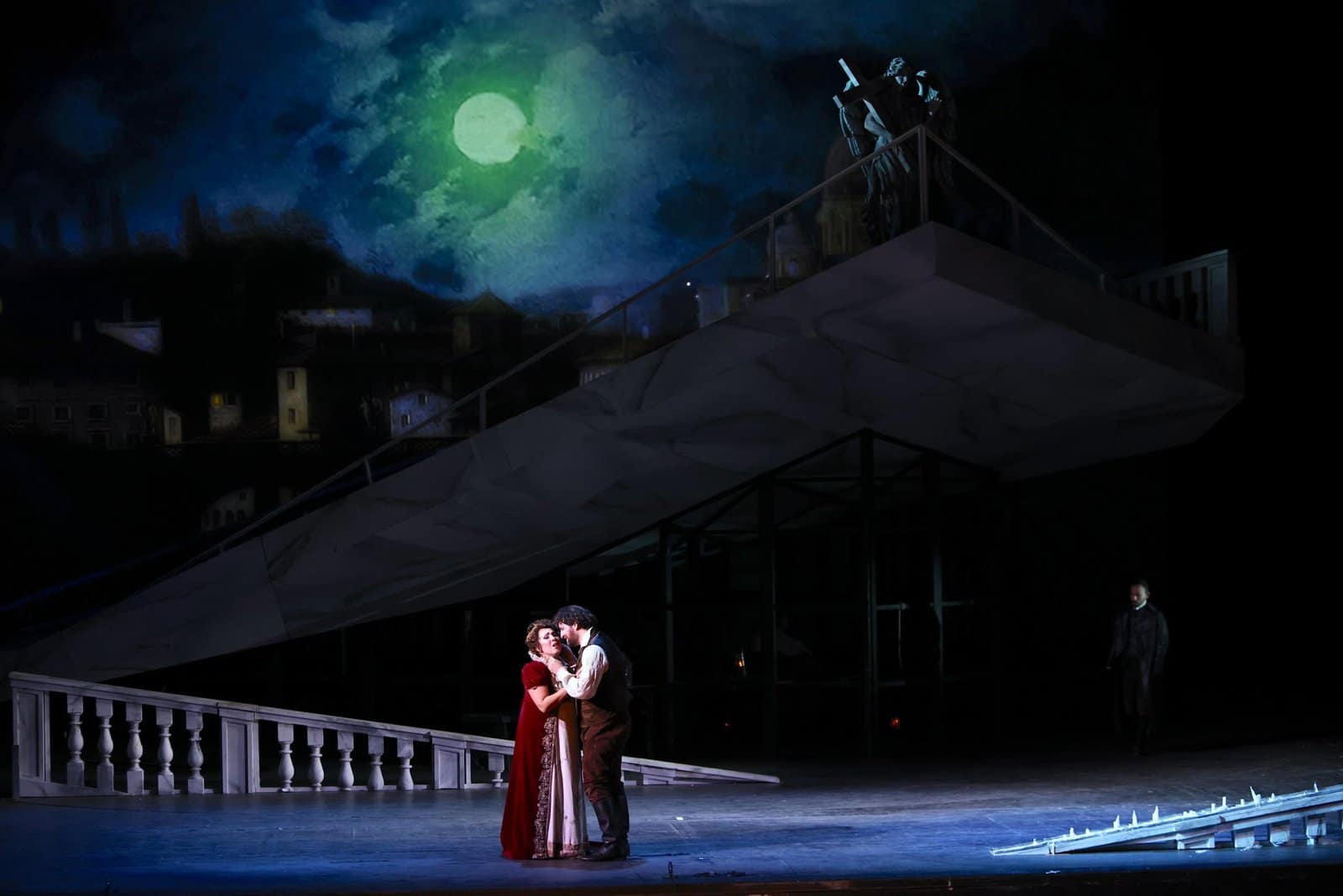 Tosca di Davide Livermore per Opera Carlo Felice Genova