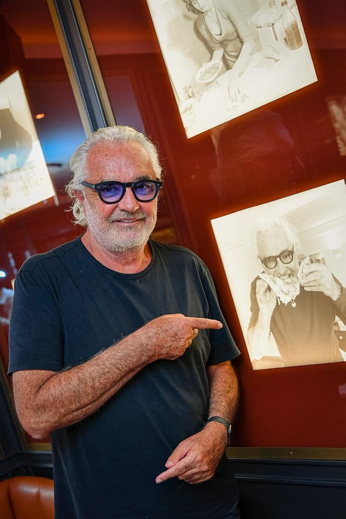 Flavio Briatore nel suo Crazy Pizza a Varazze