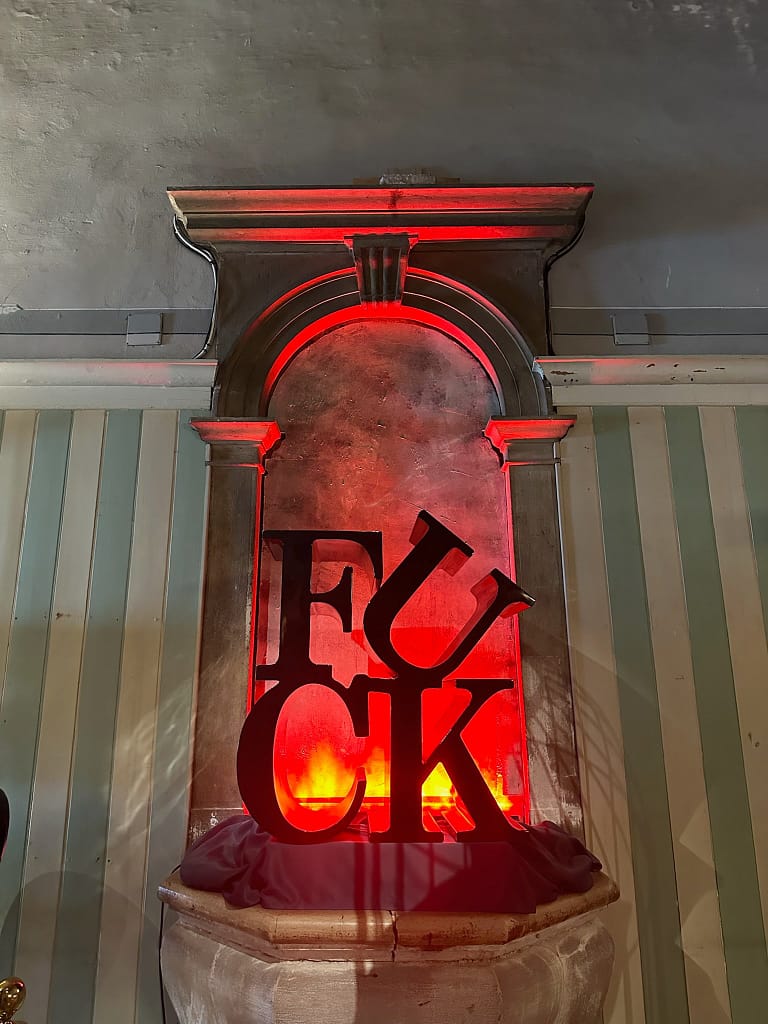 “FUCK FROM NAPOLI”, la nuova capsule firmata SAINTS STUDIO x ANGELO ACCARDI,