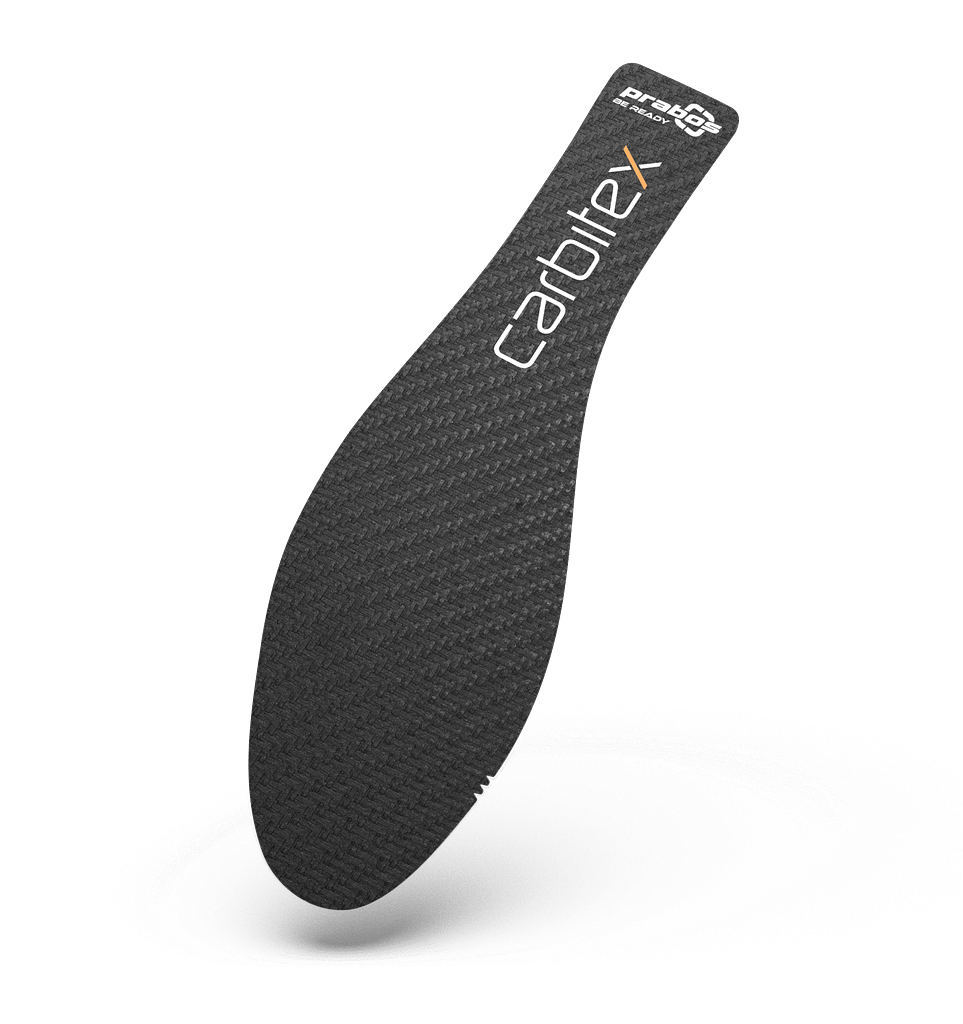 Prabos Striker 2025 Edition Lo scarponcino outdoor che rivoluziona gli standard grazie a una combinazione unica delle tecnologie NexX4™ e Carbitex.